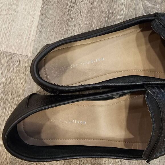 Mercer & Madison Leather Moccasin Flats black size 6.5 - Picture 8 of 9